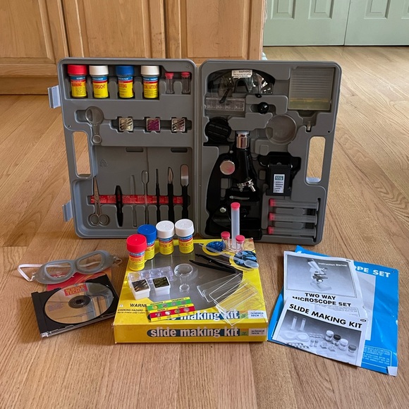 Microscope and Slide Building Set - Picture 8 of 8